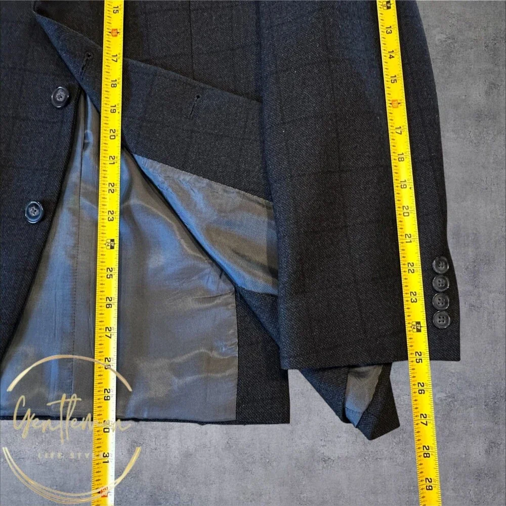 CALVIN KLEIN Mens Blazer 40R Two Button Sport Coat Jacket Gray Fleece Wool Plaid